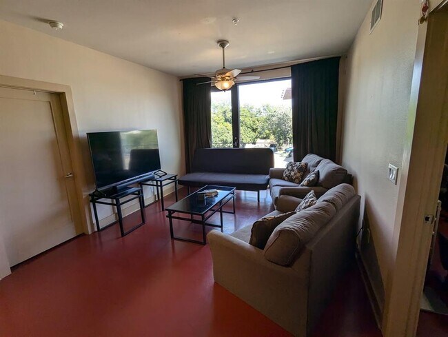 Foto del edificio - 3016 Guadalupe St