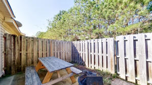 Building Photo - 729 Whispering Willow Way