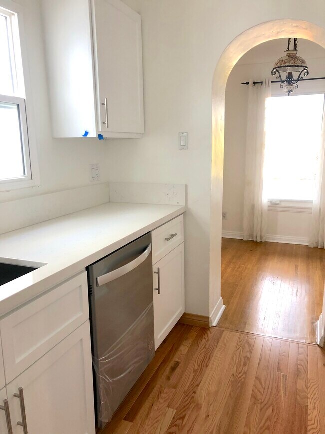 new dishwasher - 1476 S Sherbourne Dr