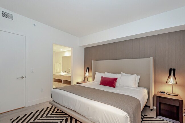 Foto del edificio - 4010 S Ocean Dr