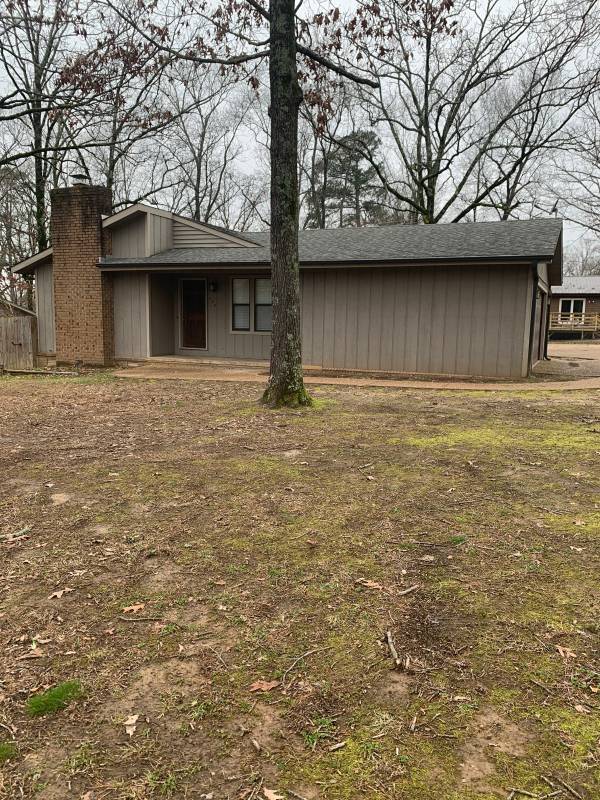Primary Photo - 480 College Heights Dr