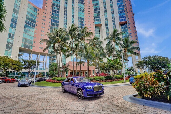 Foto del edificio - 3370 Hidden Bay Dr