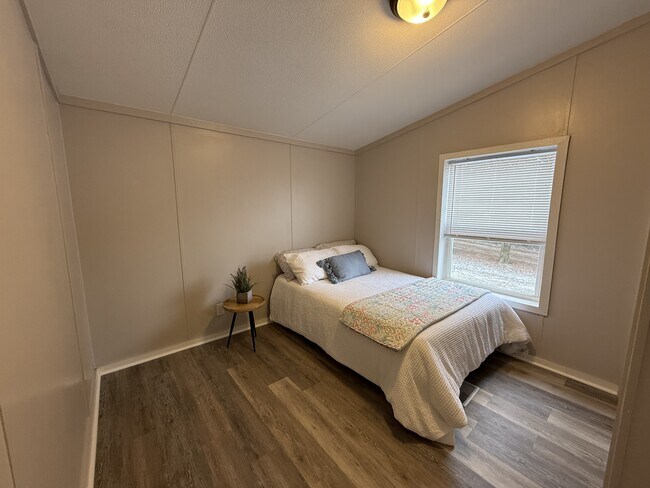 Foto del edificio - 769 Knox St