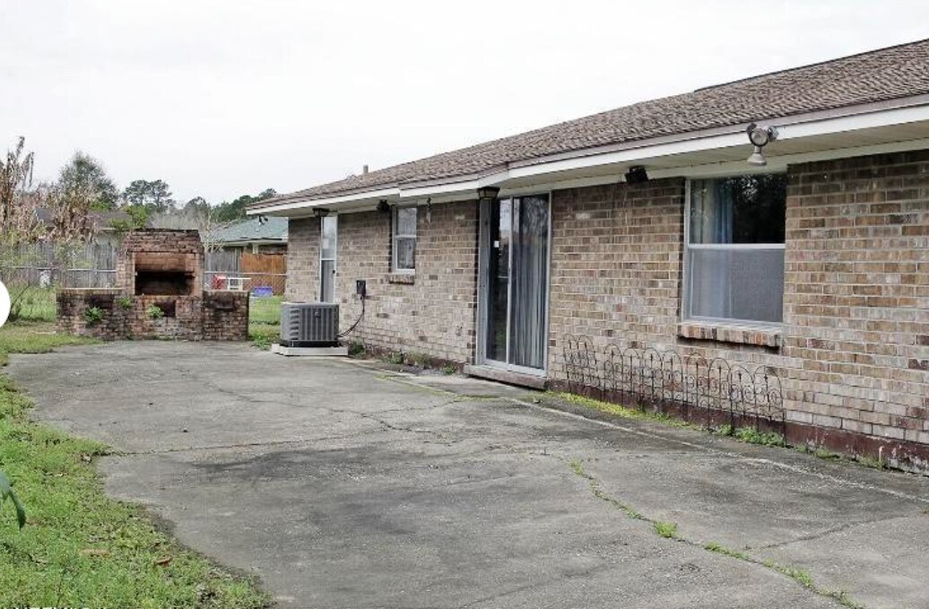 Foto del edificio - 11976 Alden Trace Blvd N