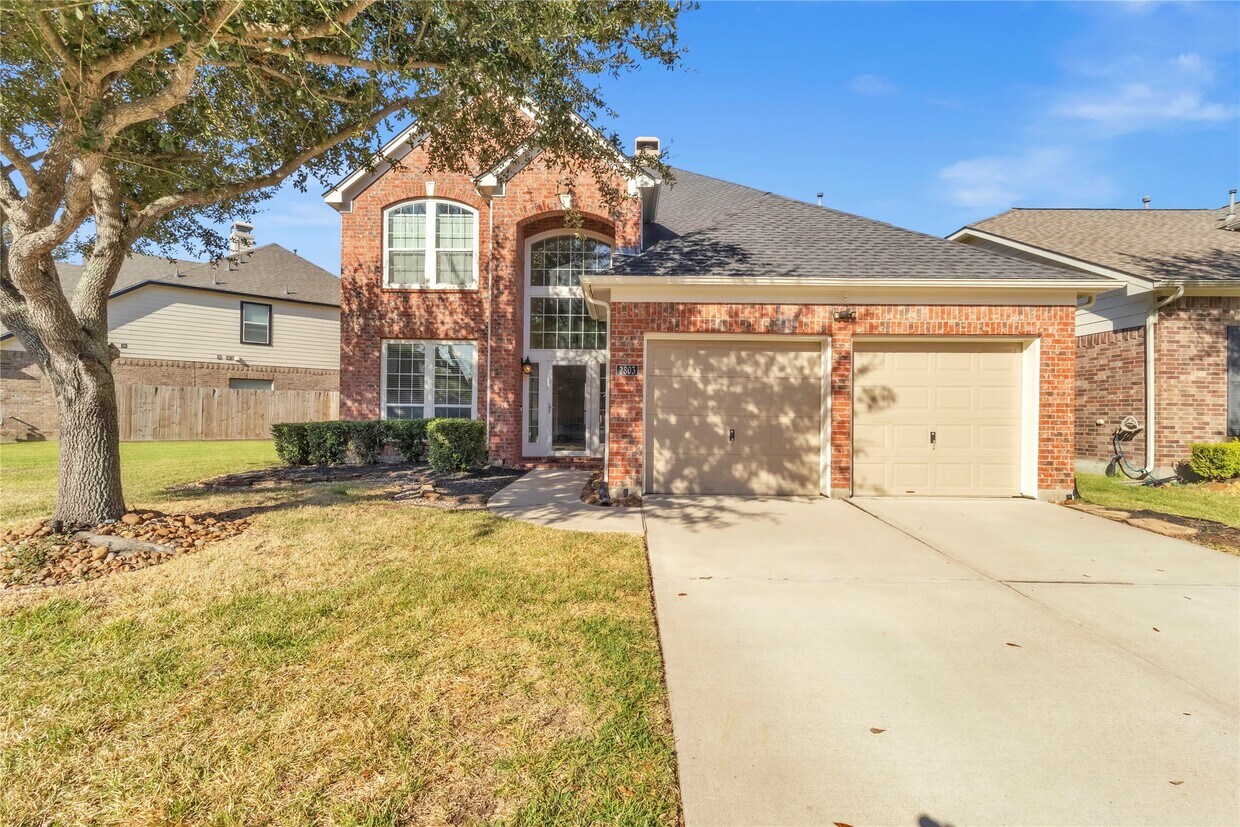 Primary Photo - 2803 Lakecrest Way Dr