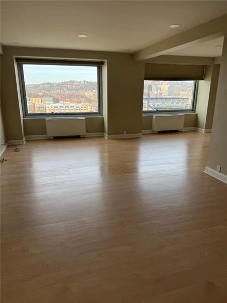 Foto del edificio - 320 Fort Duquesne Blvd