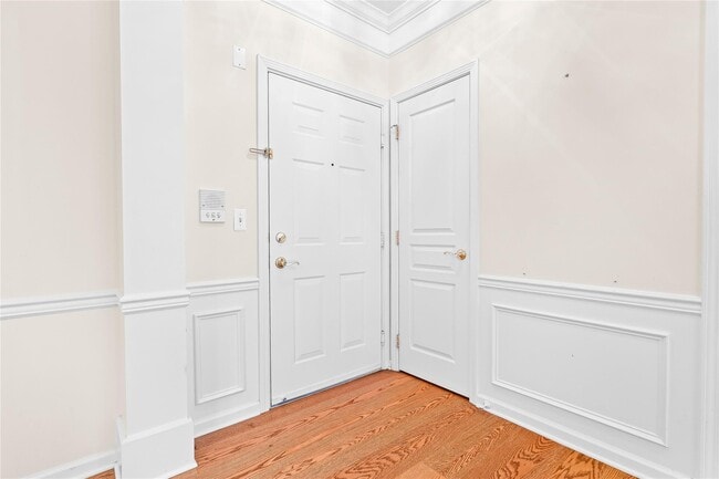 Building Photo - 24 N De Baun Ave