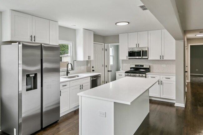 Foto del edificio - 4737 Belmont Rd