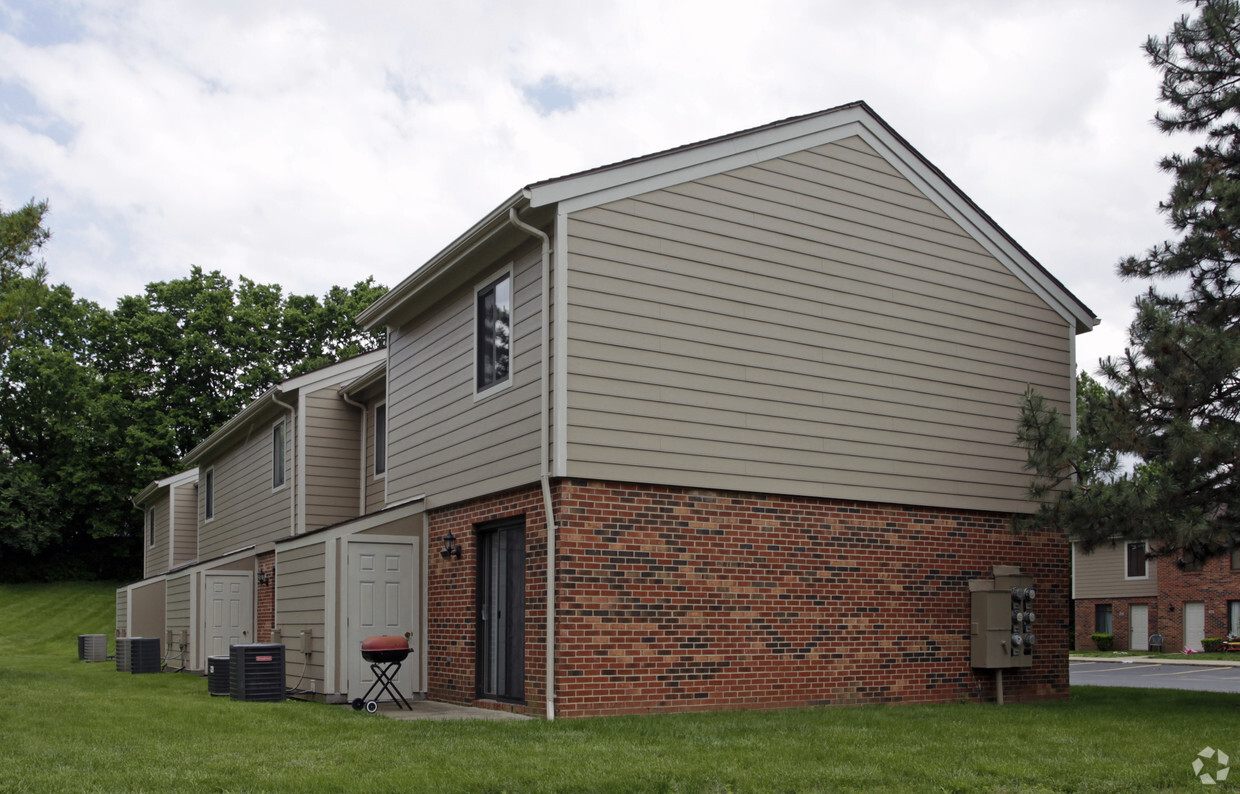 Foto del edificio - Franklin Court Apartments