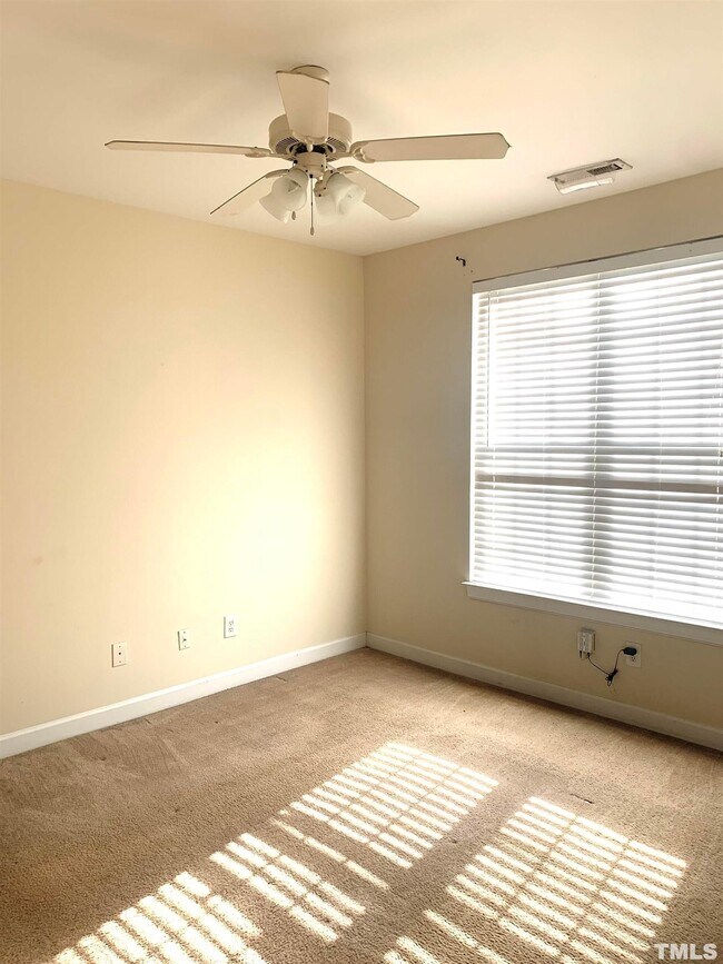 Foto del edificio - 2448 Ashton Park Ln