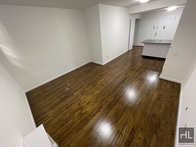 Building Photo - West 73rd Street