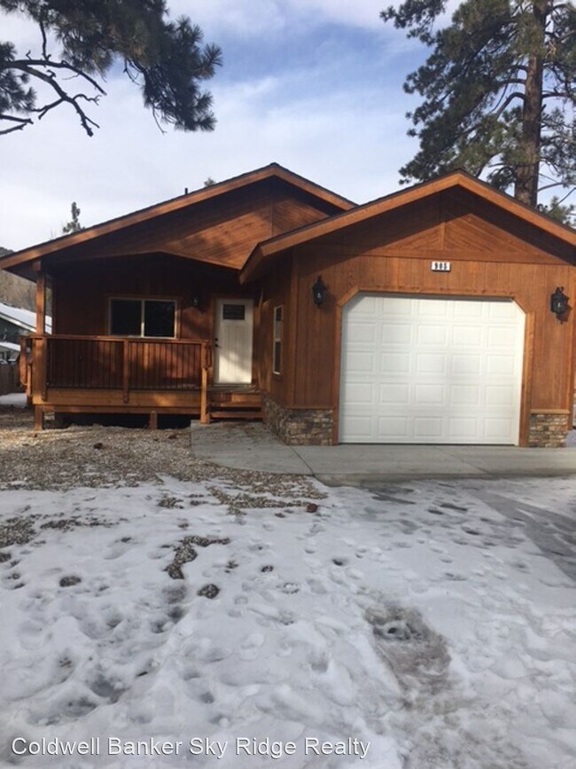 Building Photo - 3 br, 2 bath House - 905 W. Aeroplane