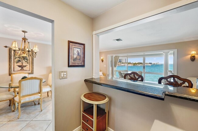 Foto del edificio - 400 Wilma Cir