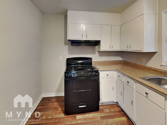 Foto del edificio - 388 Woodstock Dr SW