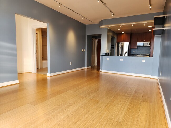 Foto del edificio - 585 9th St