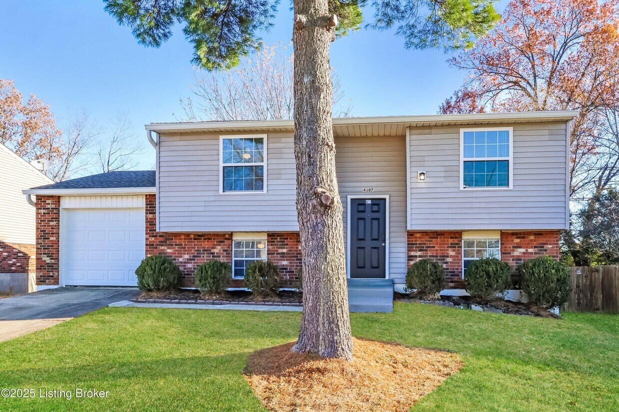 Primary Photo - 4107 Northumberland Dr