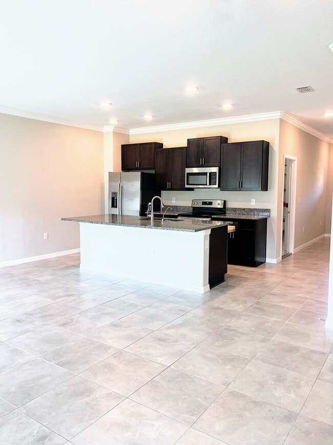 Photo - 21852 Adriatic Ln House