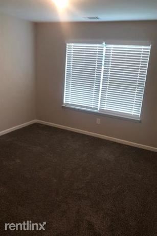 Building Photo - 4 br, 3 bath House - 212 Timber Lane