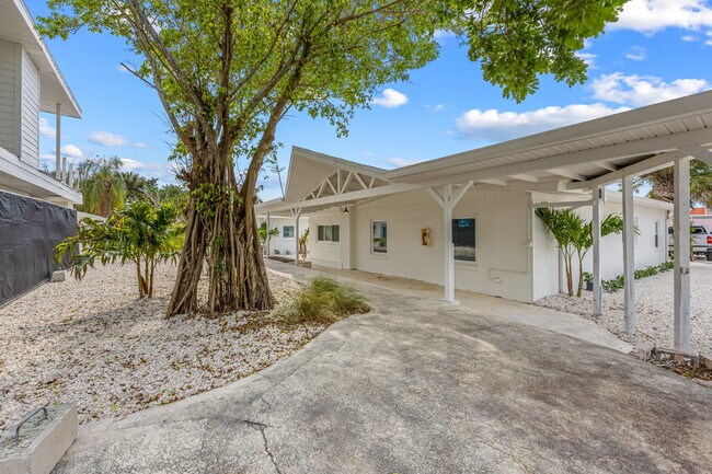 Foto del edificio - 637 S Orlando Ave