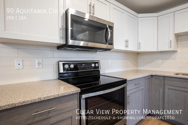 Building Photo - 2-Bedroom Condo Super Close to the University!