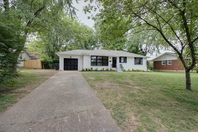 Building Photo - Cute 3BR Ranch in the Heart of Nashville