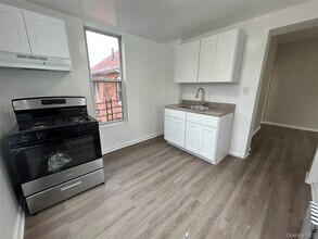 Building Photo - 1819 Palisade Pl
