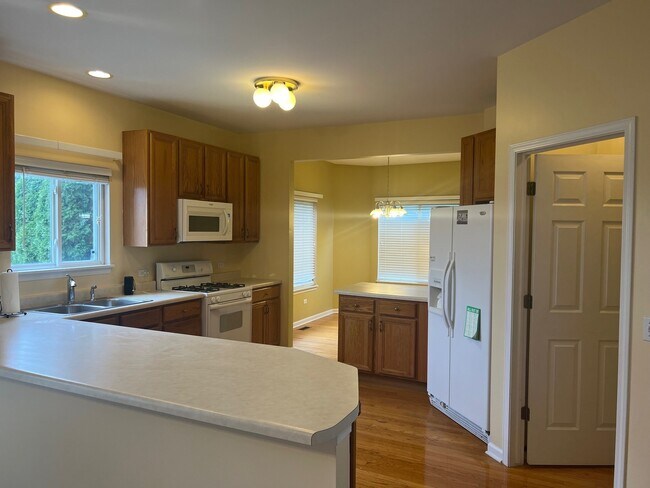 Foto del edificio - 1672 Normandy Woods Ct