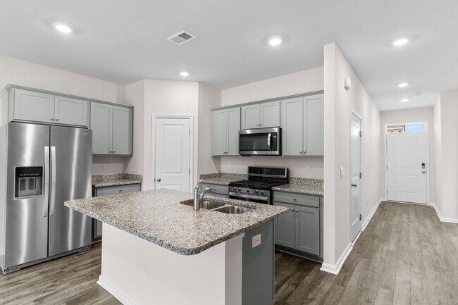 Building Photo - Bell's Lake Circle