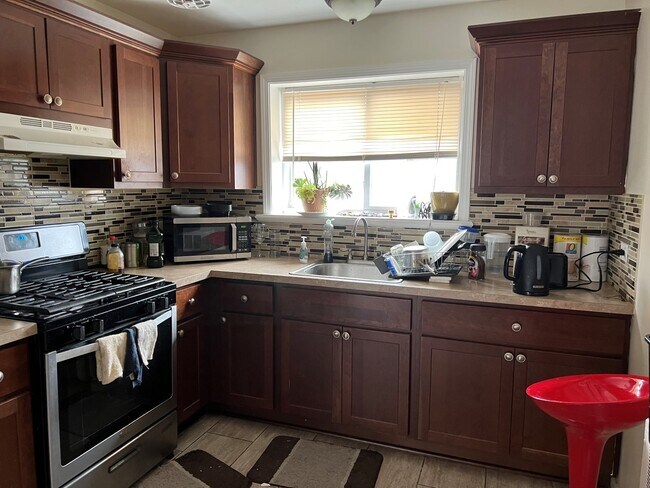 Foto del edificio - 2605 W Fitch Ave