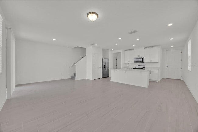 Building Photo - 16382 Bird of Paradise Ave