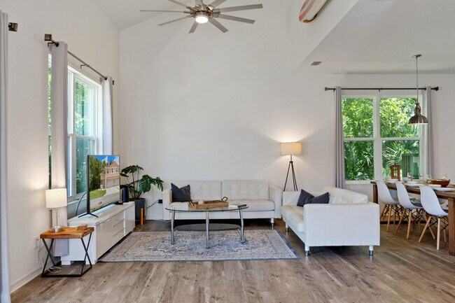 Foto del edificio - 10229 W Middleburg Loop