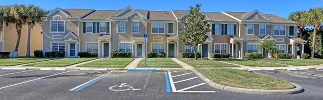 Building Photo - 1304 Hampton Park Ln