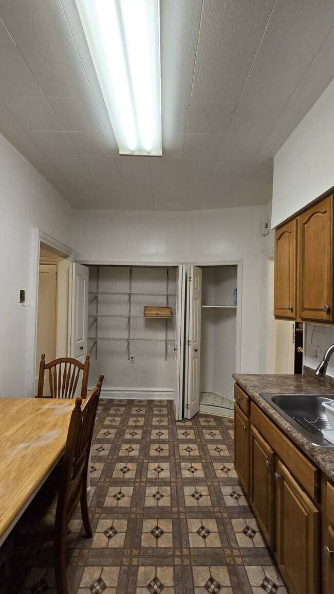 Foto del edificio - 3391-3312 12th Ave