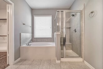 Building Photo - 3714 Logandale Ridge Ln