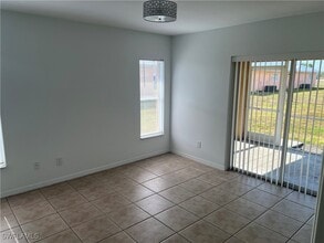 Building Photo - 281-279 SW 3rd Terrace