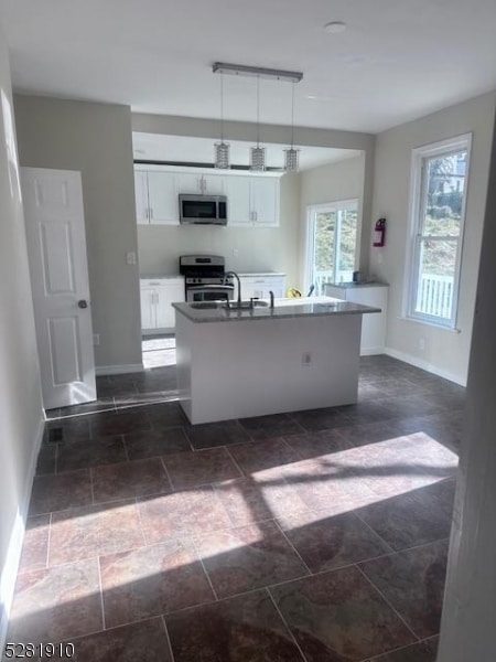 Foto del edificio - 145 Washington St