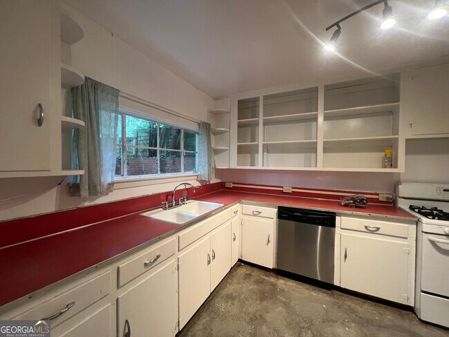 Building Photo - 207 Gran Ellen Dr