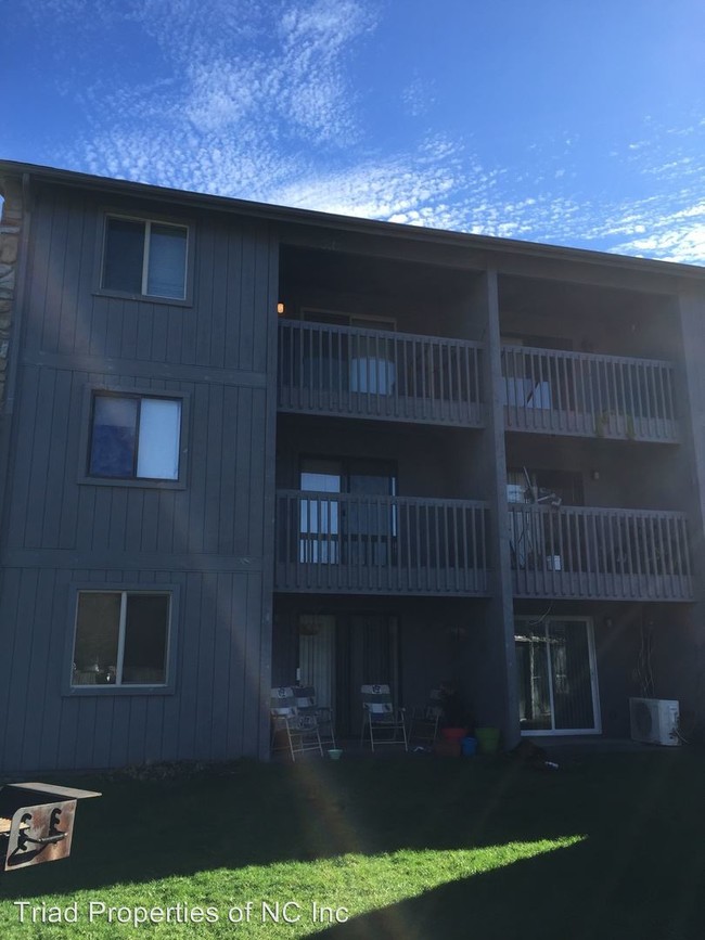 Foto del edificio - 521 Meadowview Dr