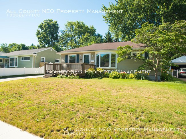 Foto del edificio - Ideal House in Cuyahoga Falls Available Now