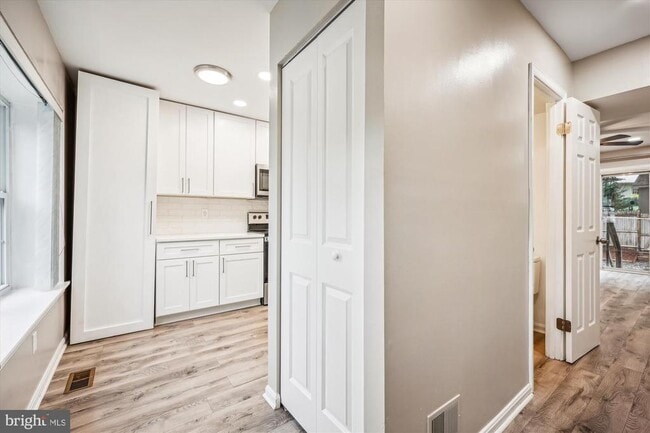Building Photo - 14667 Keeneland Cir