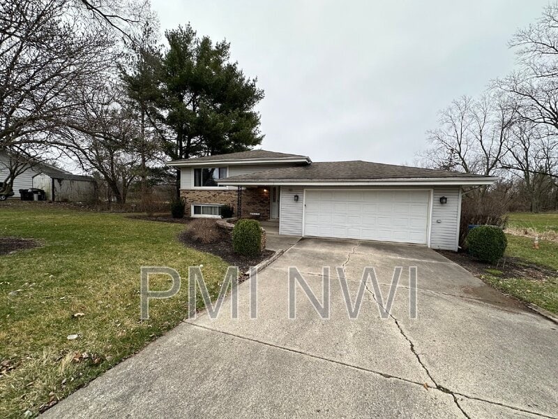 7905 Catalpa St, Dyer, IN 46311 House Rental in Dyer, IN
