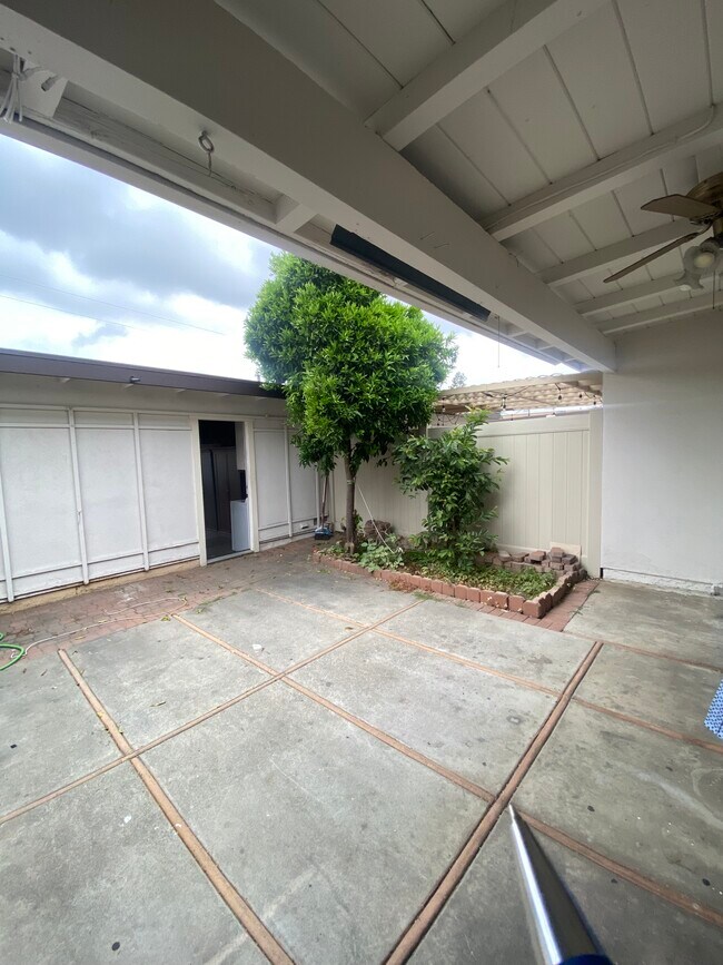 Foto del edificio - 17236 Nisson Rd