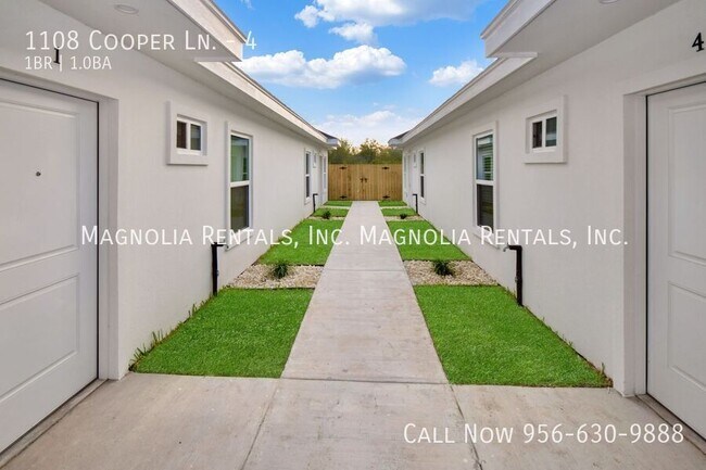 Foto del edificio - 1 Bedroom & 1 Bath - Gated Community - San...