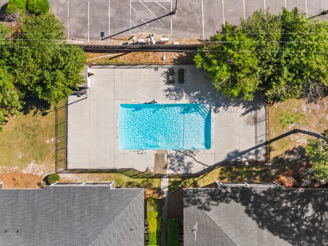 Piscina - 4507 Holly Tree Rd