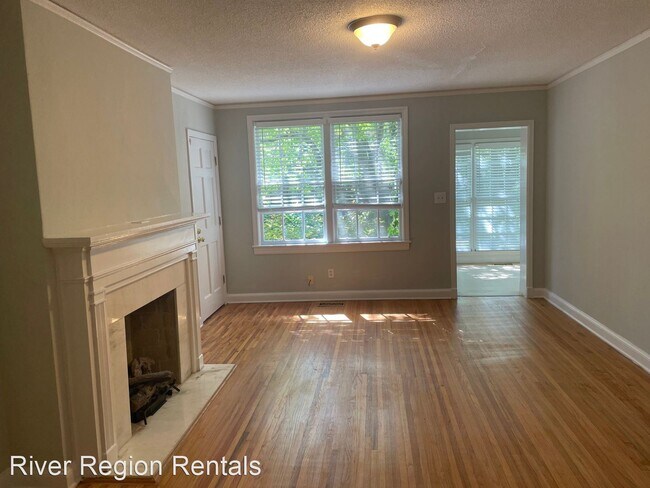 Building Photo - 2 br, 1 bath House - 2563 College Street U...