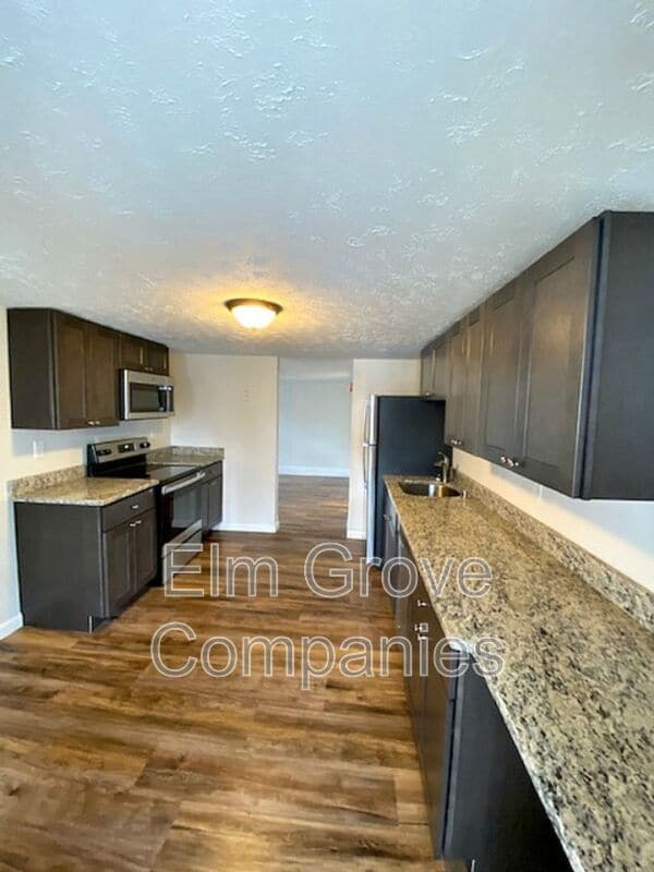 Building Photo - 56 Pennacook St