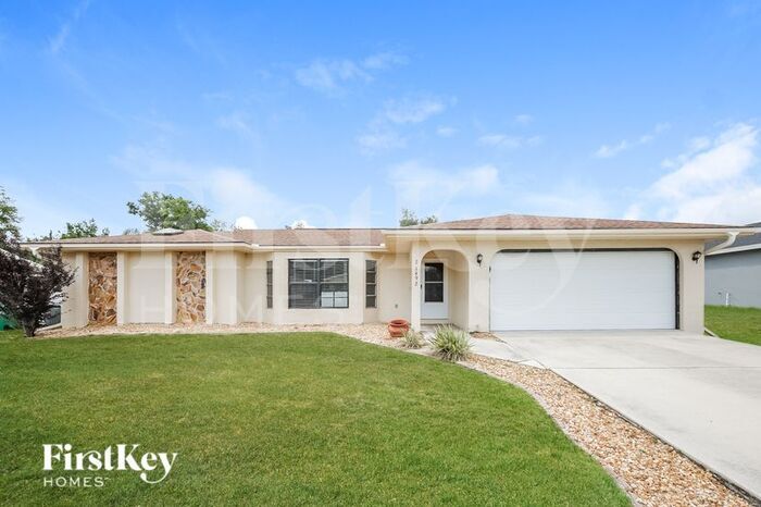 Foto principal - 21492 Seaton Ave