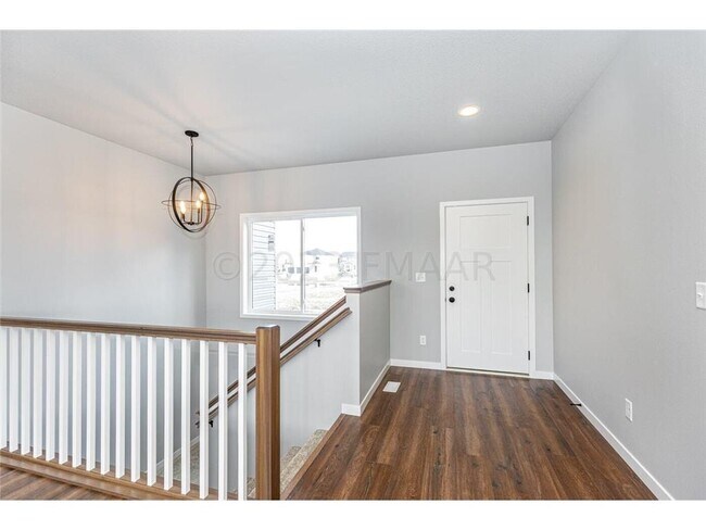 Foto del edificio - 943 50th Ave W
