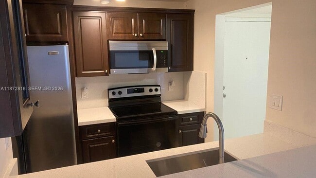 Building Photo - 7075 NW 186th St