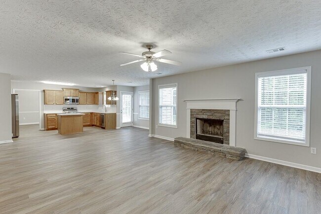 Building Photo - 4439 Woodgate Hill Trail